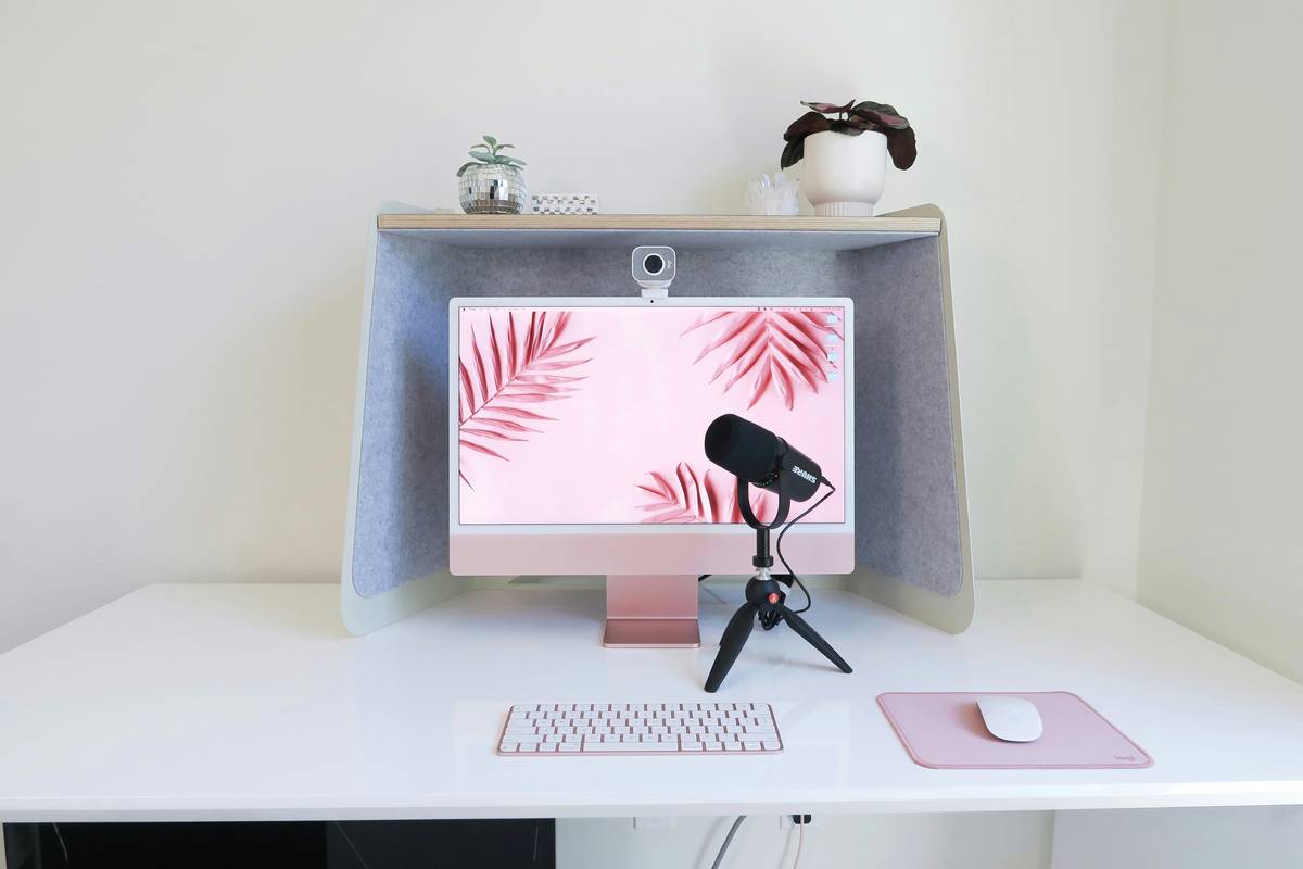 Low Delay Streaming: Why Your Live Broadcast Shouldn’t Feel Like a Time Machine